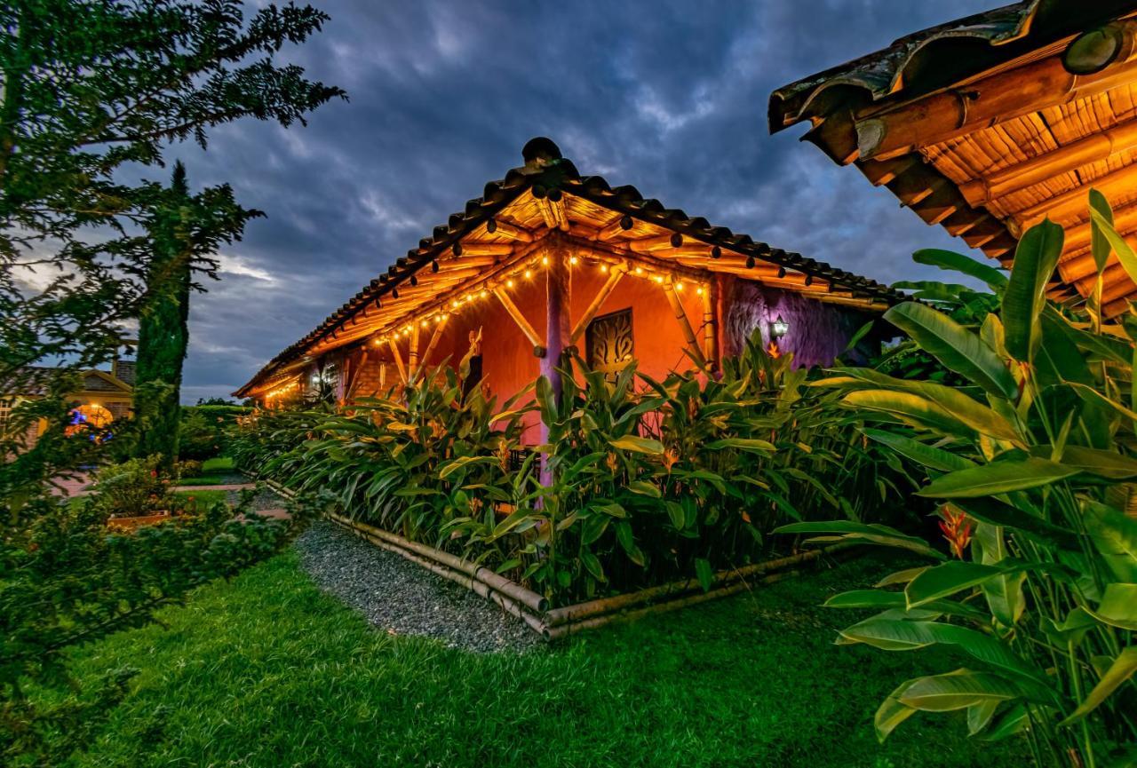 Hotel Campestre Solar De La Luna Albania  Exterior foto